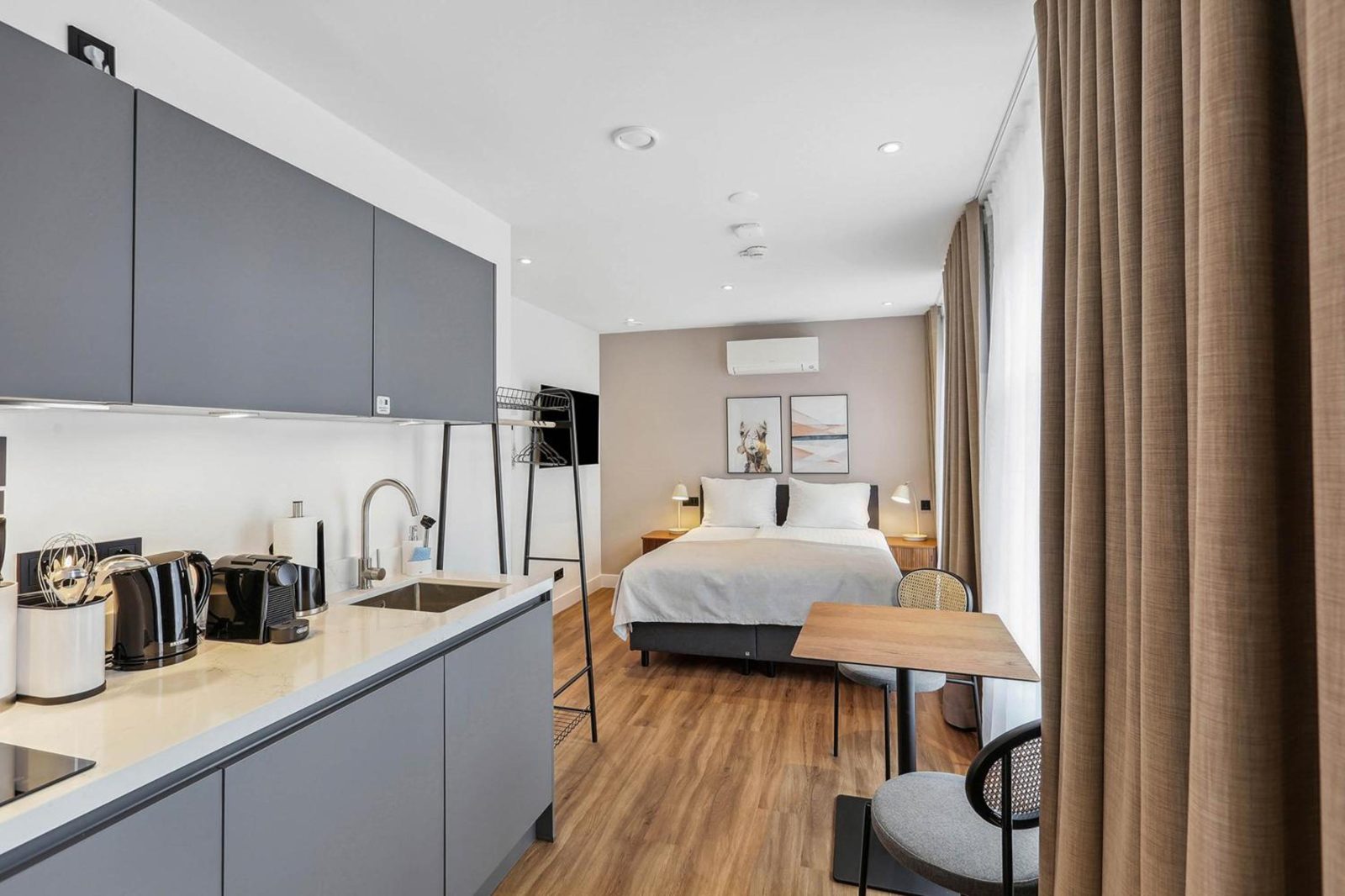 Limehome The Hague Nieuwstraat — photo 5