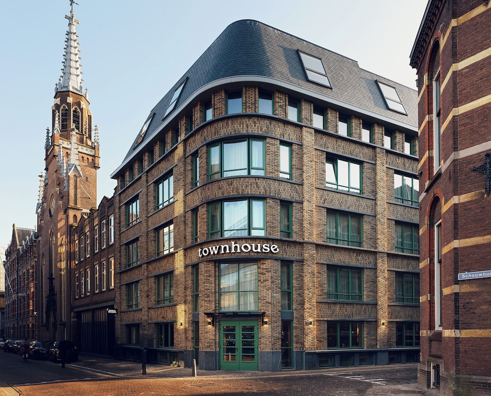 Townhouse Den Haag — photo 2
