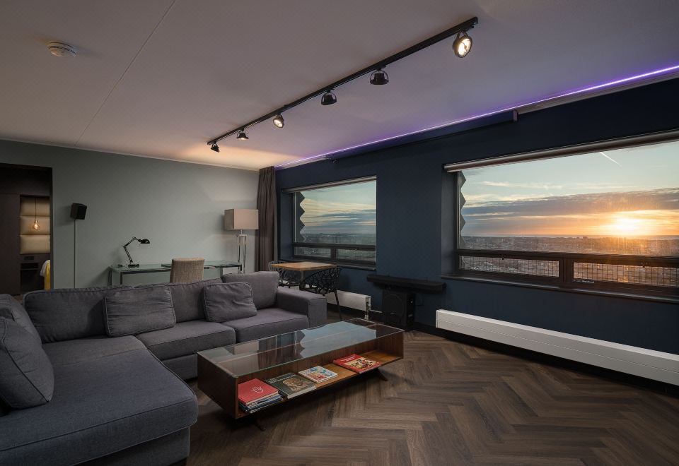 The Penthouse At The Hague Tower